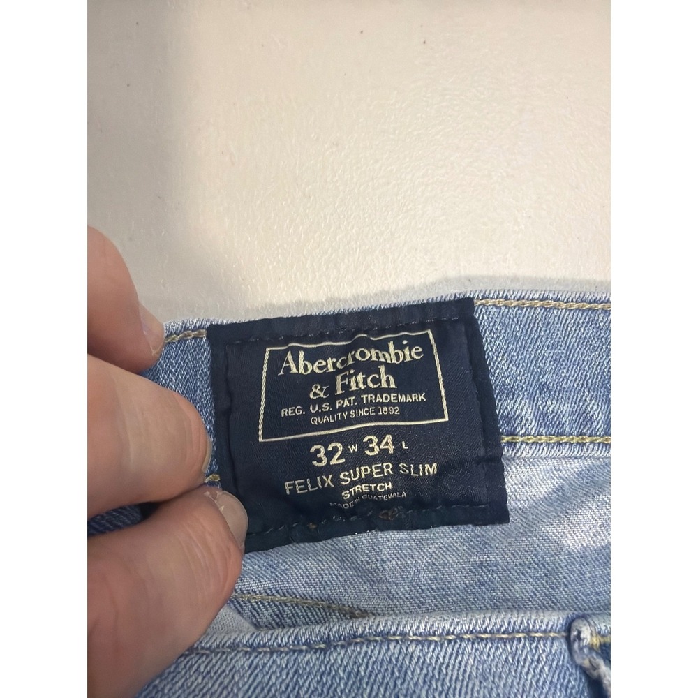Abercrombie & Fitch Felix Super Slim Distressed Light Wash Jeans Mens 32x34 - Picture 2 of 12